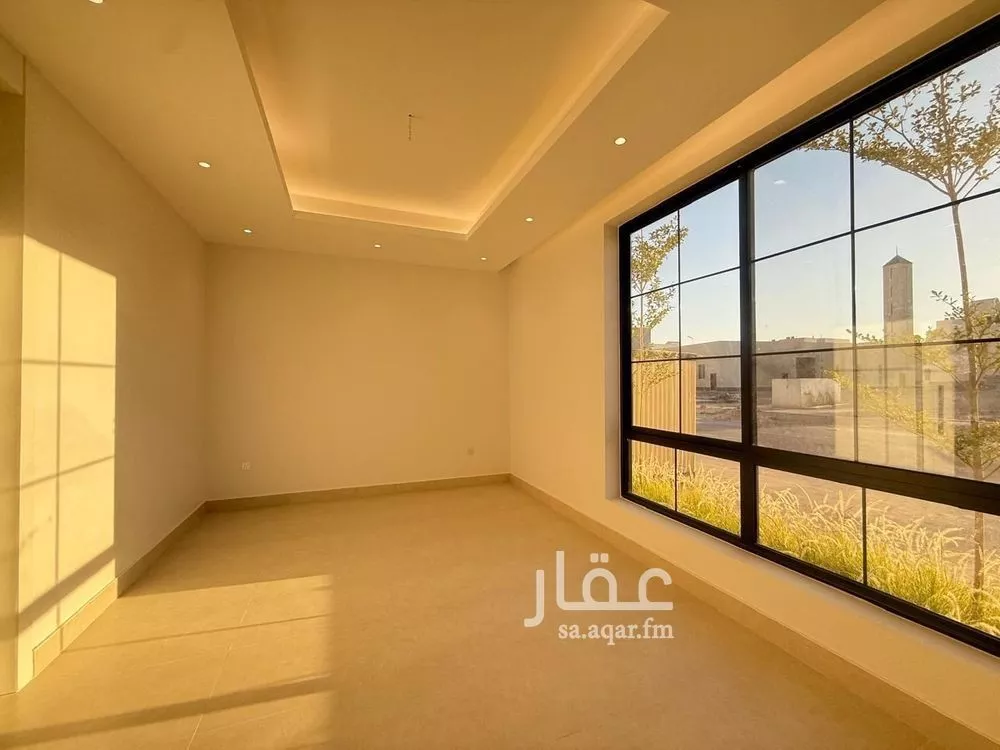 5 bedroom villa in Al Mahdiyyah 3