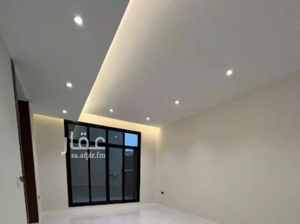 6 bedroom villa in Al Mahdiyyah 3