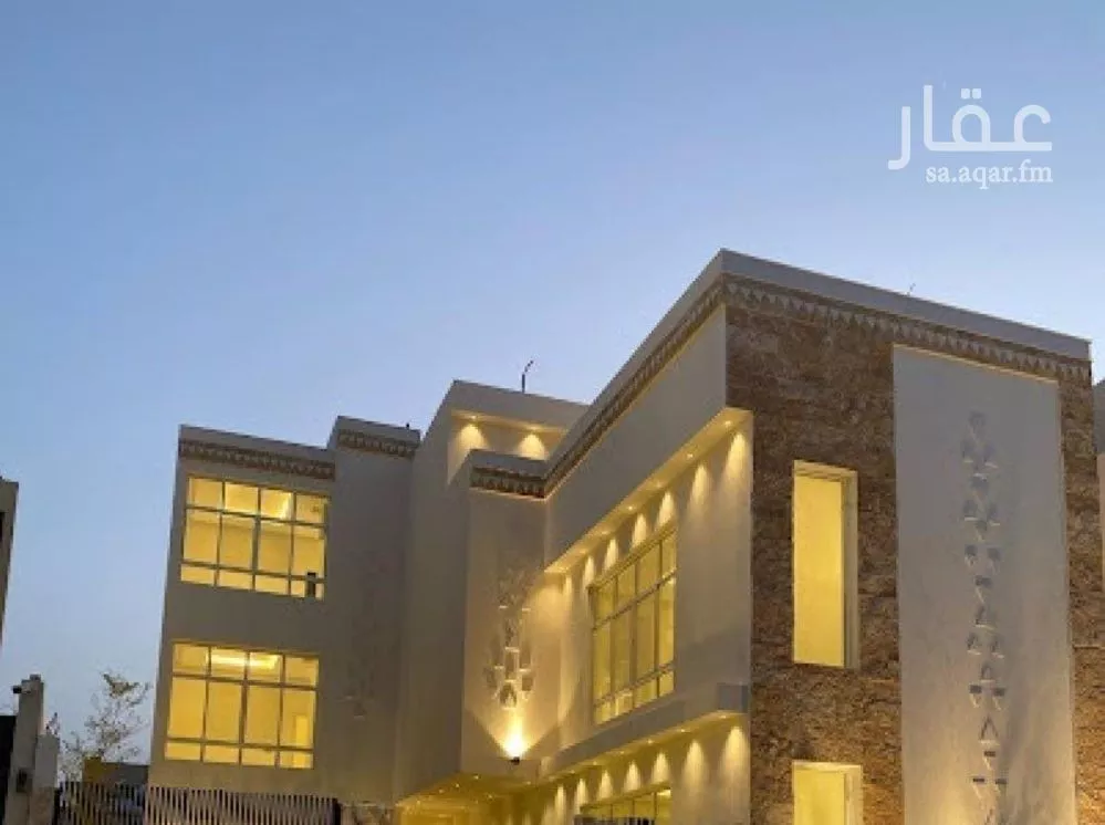 6 bedroom villa in Al Mahdiyyah 2