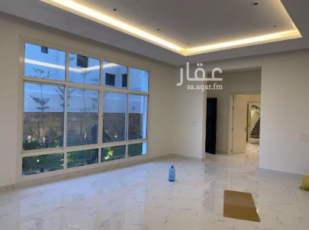 6 bedroom villa in Al Mahdiyyah 12
