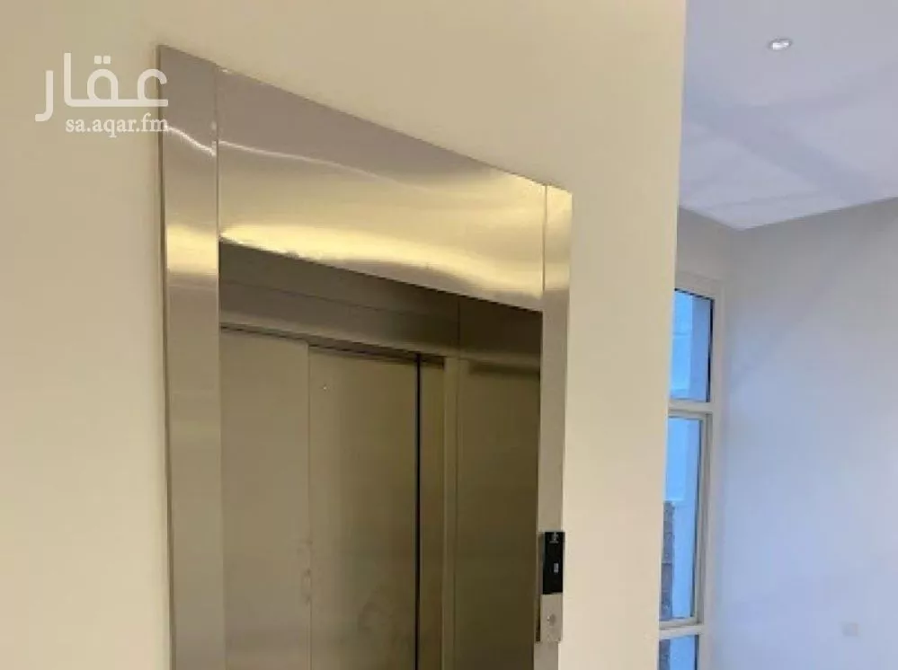 6 bedroom villa in Al Mahdiyyah 13