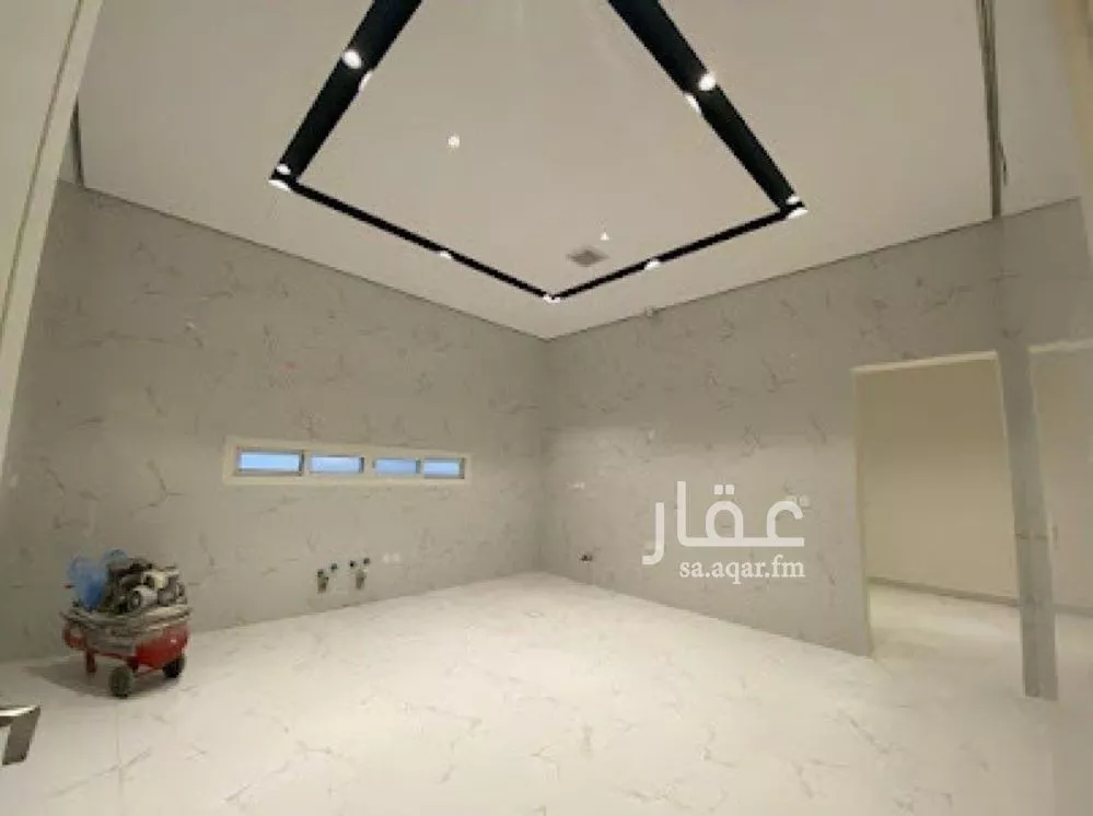 6 bedroom villa in Al Mahdiyyah 17