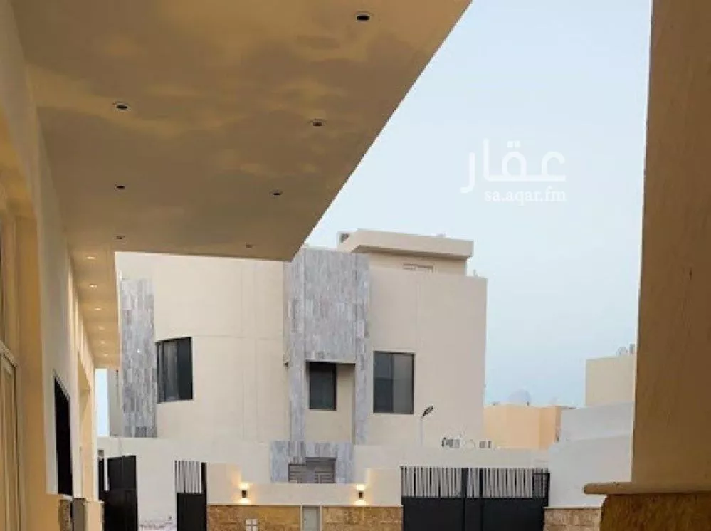 6 bedroom villa in Al Mahdiyyah 6