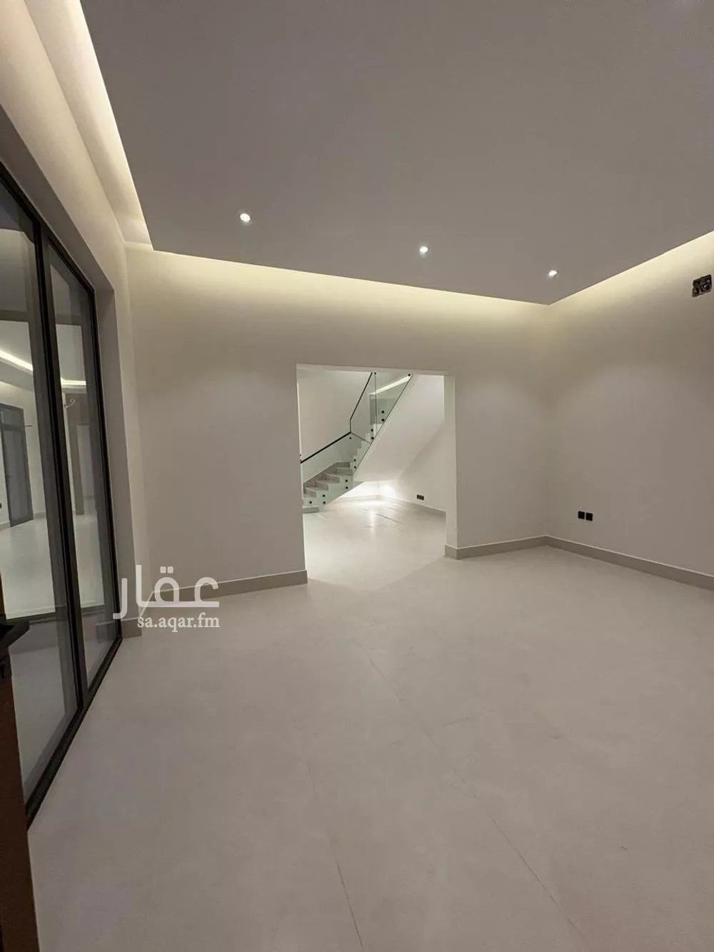 6 bedroom villa in Al Mahdiyyah 2