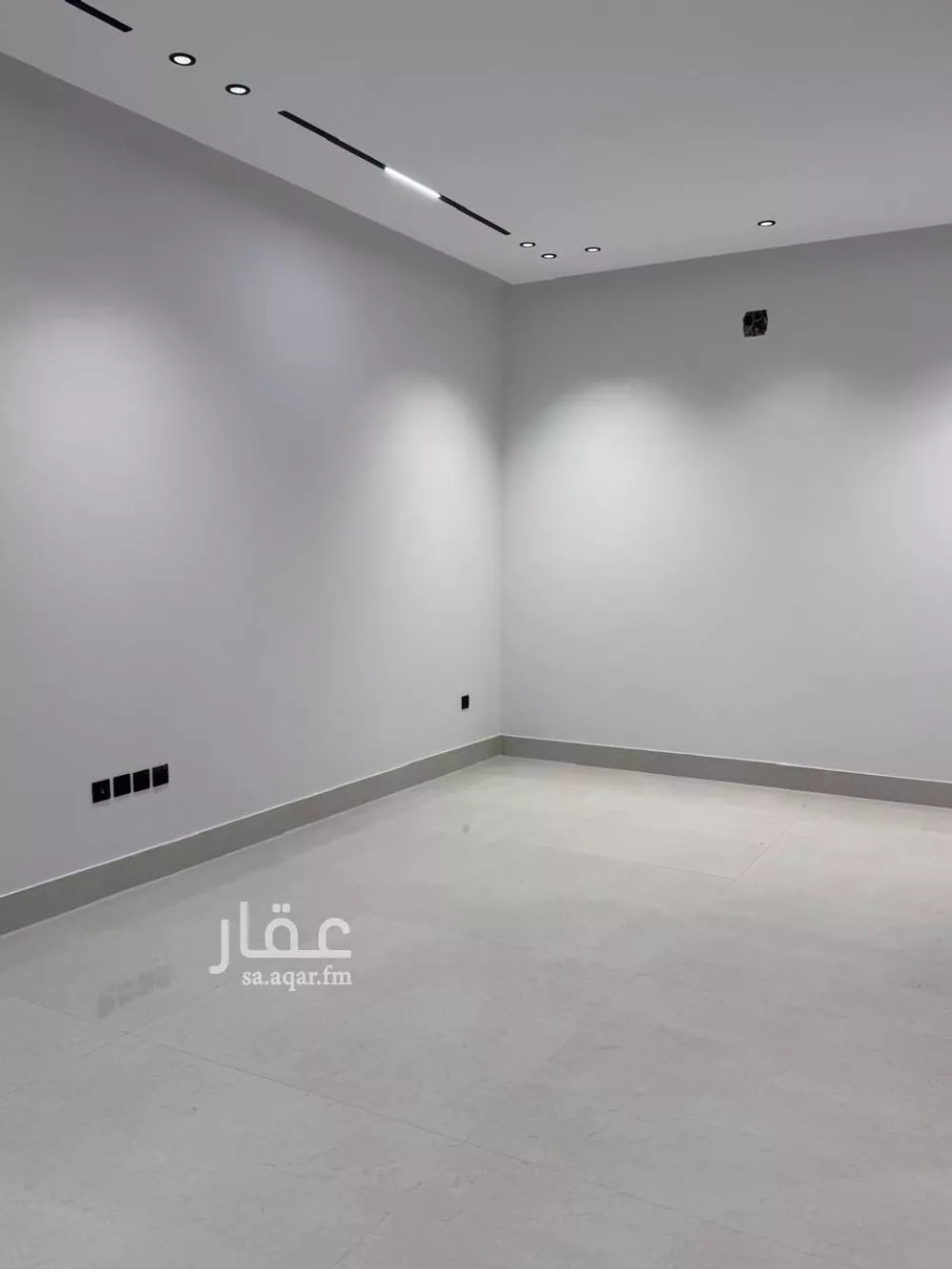 4 bedroom villa in Al Mahdiyyah 2