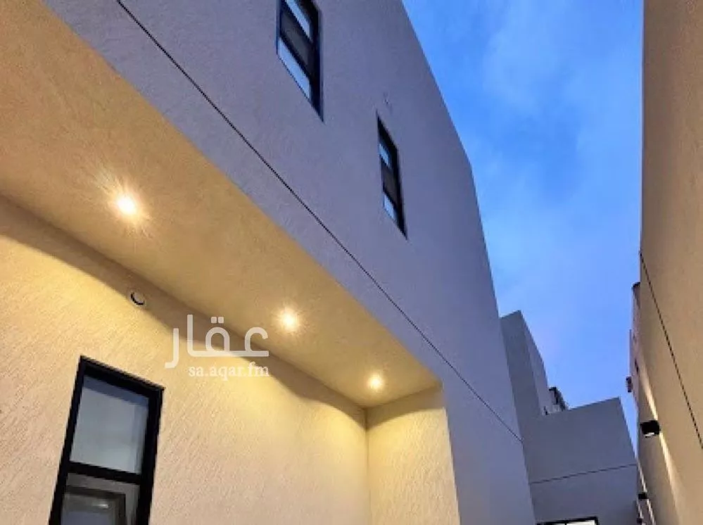 5 bedroom villa in Al Mahdiyyah 9