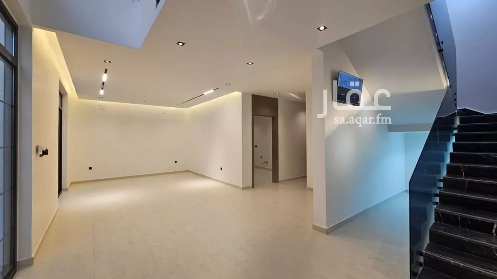 4 bedroom villa in Al Farouq, Riyadh 17