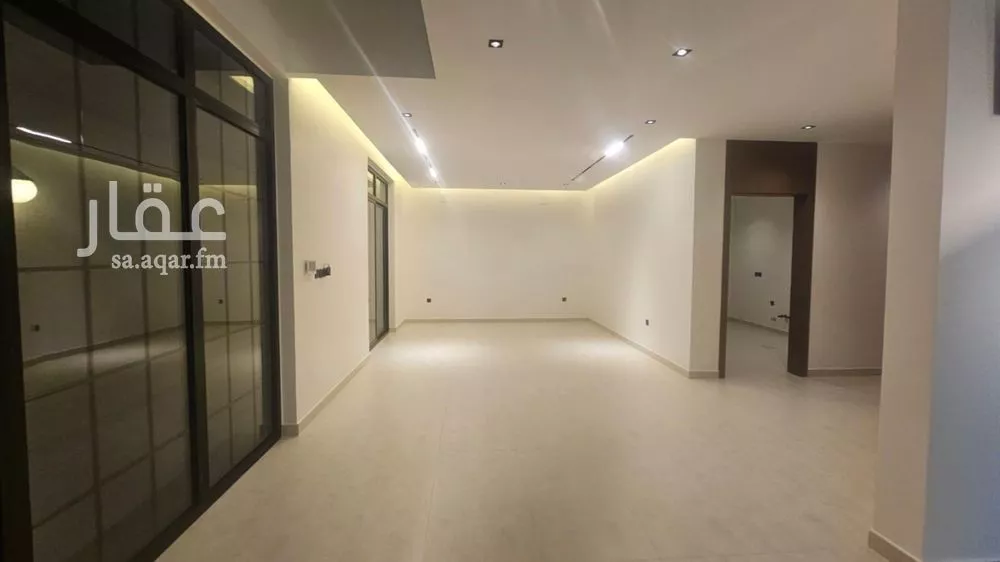 4 bedroom villa in Al Farouq, Riyadh 18