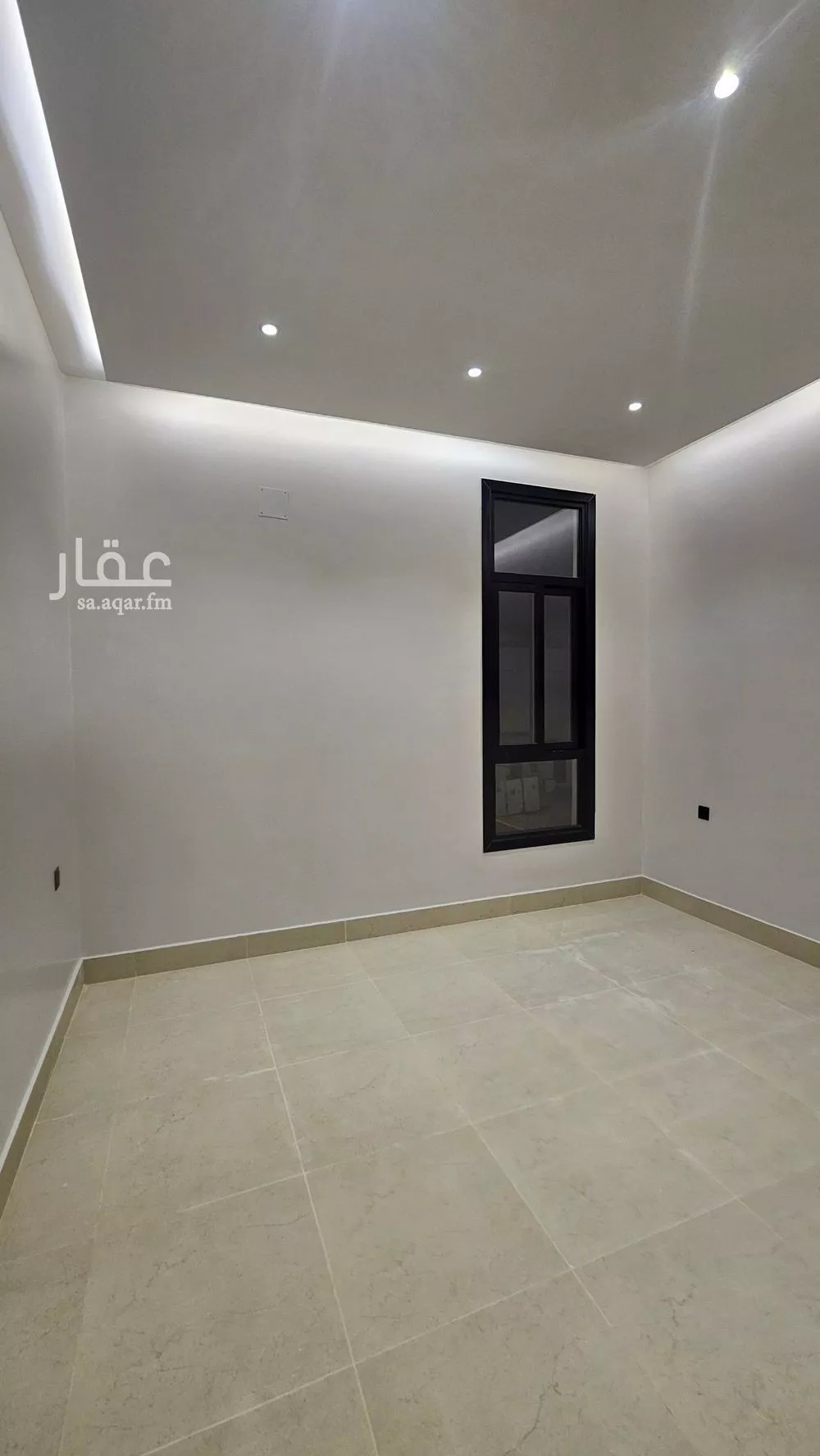 فيلا 5 غرف في الفاروق 8
