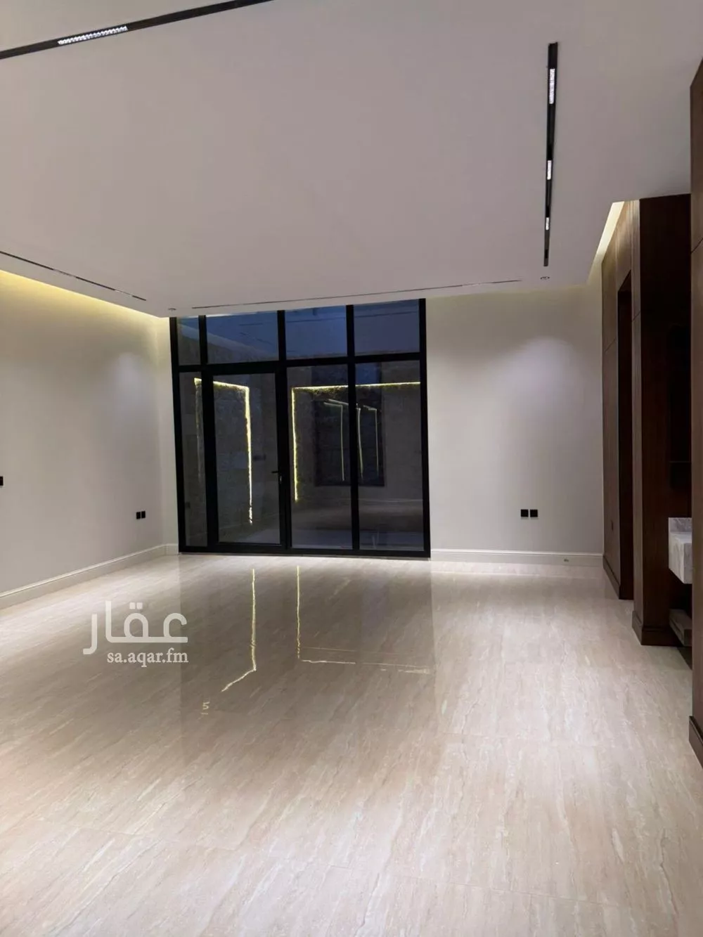 5 bedroom villa in Al Narjis 14