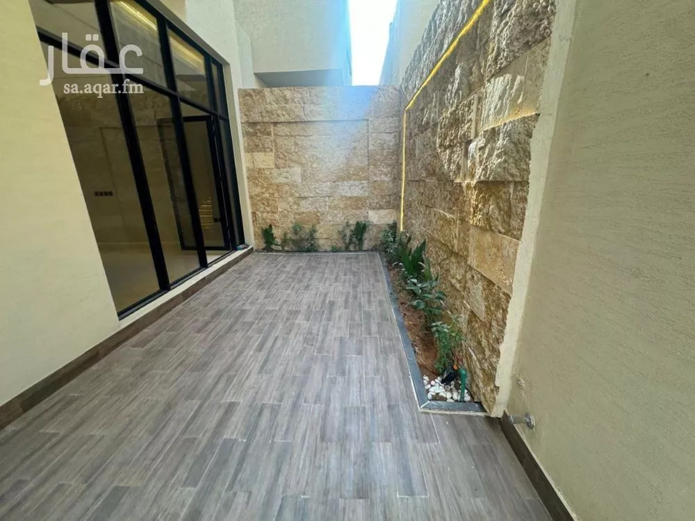 5 bedroom villa in Al Narjis 15