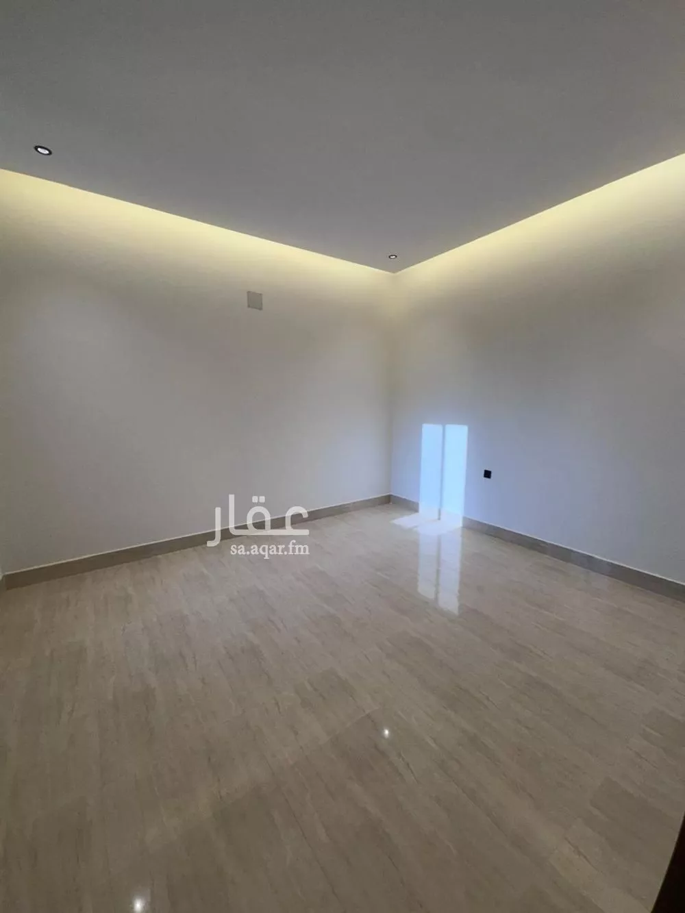 5 bedroom villa in Al Mahdiyyah 11