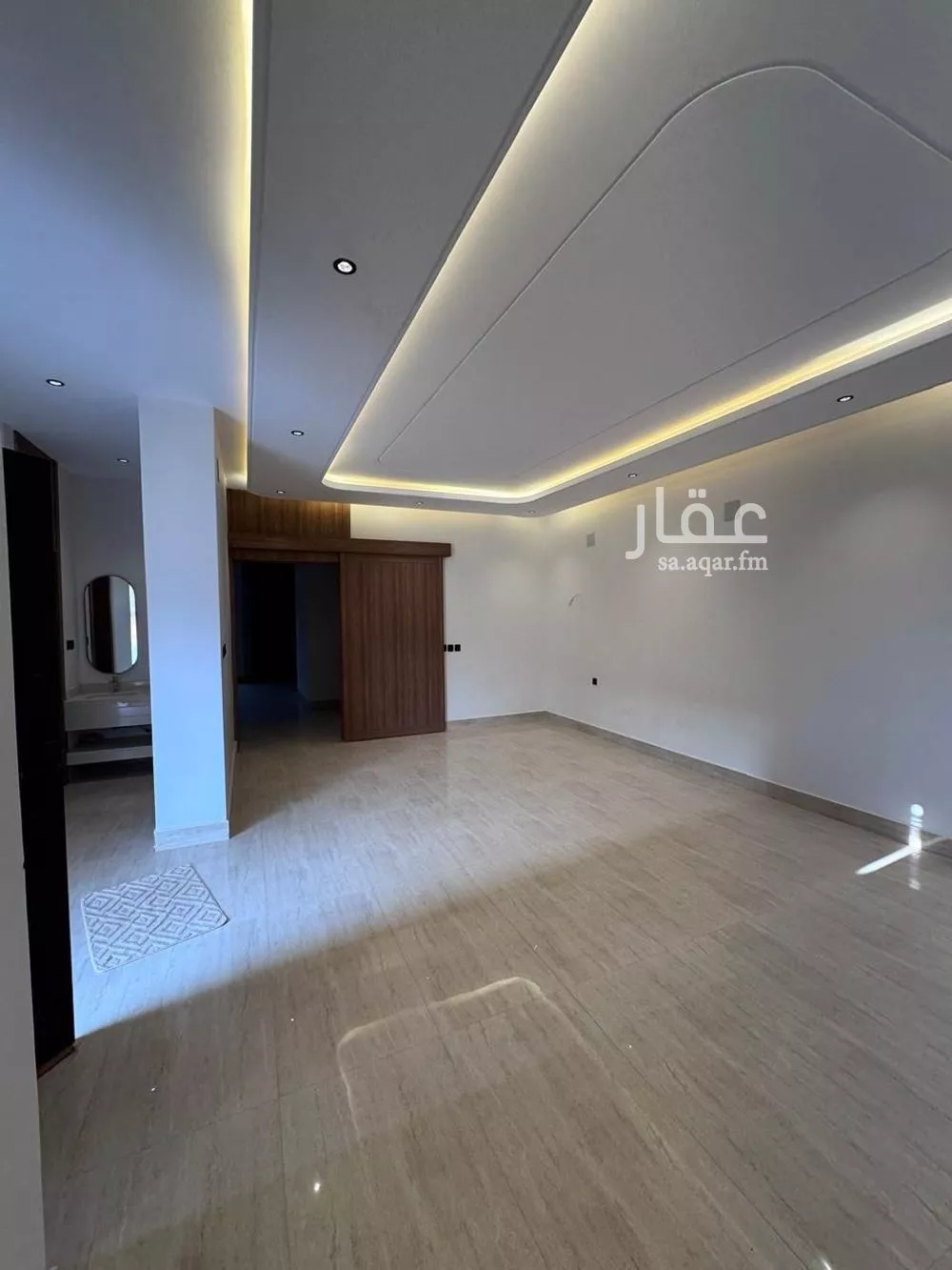 5 bedroom villa in Al Mahdiyyah 3