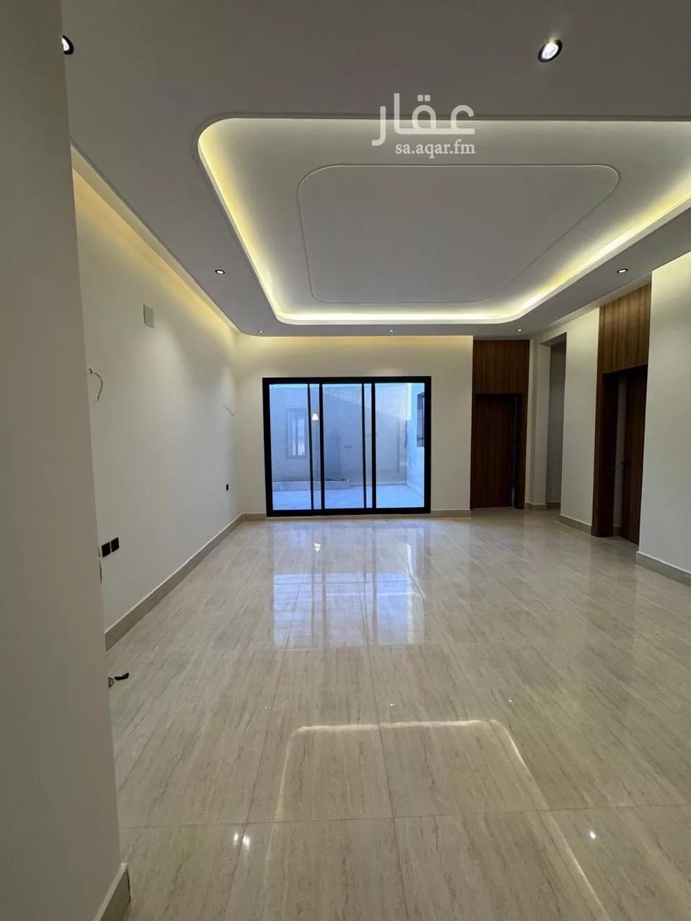 5 bedroom villa in Al Mahdiyyah 4