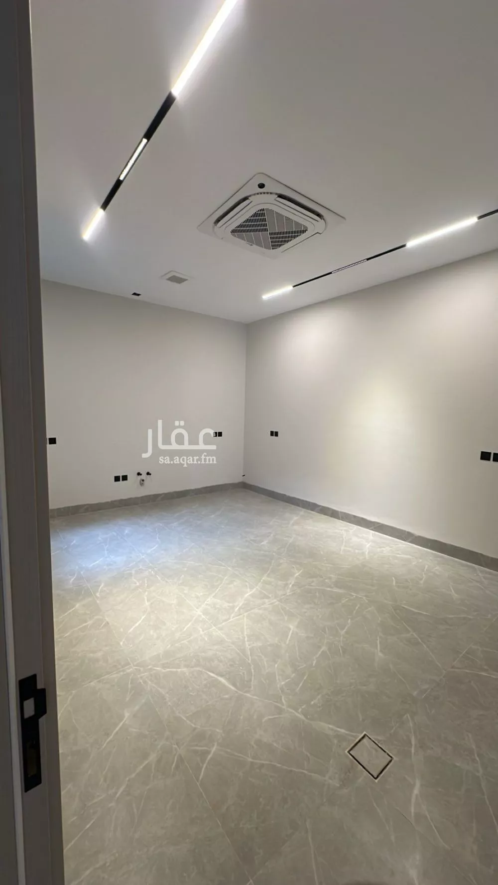 7 bedroom villa in Al Mahdiyyah 2