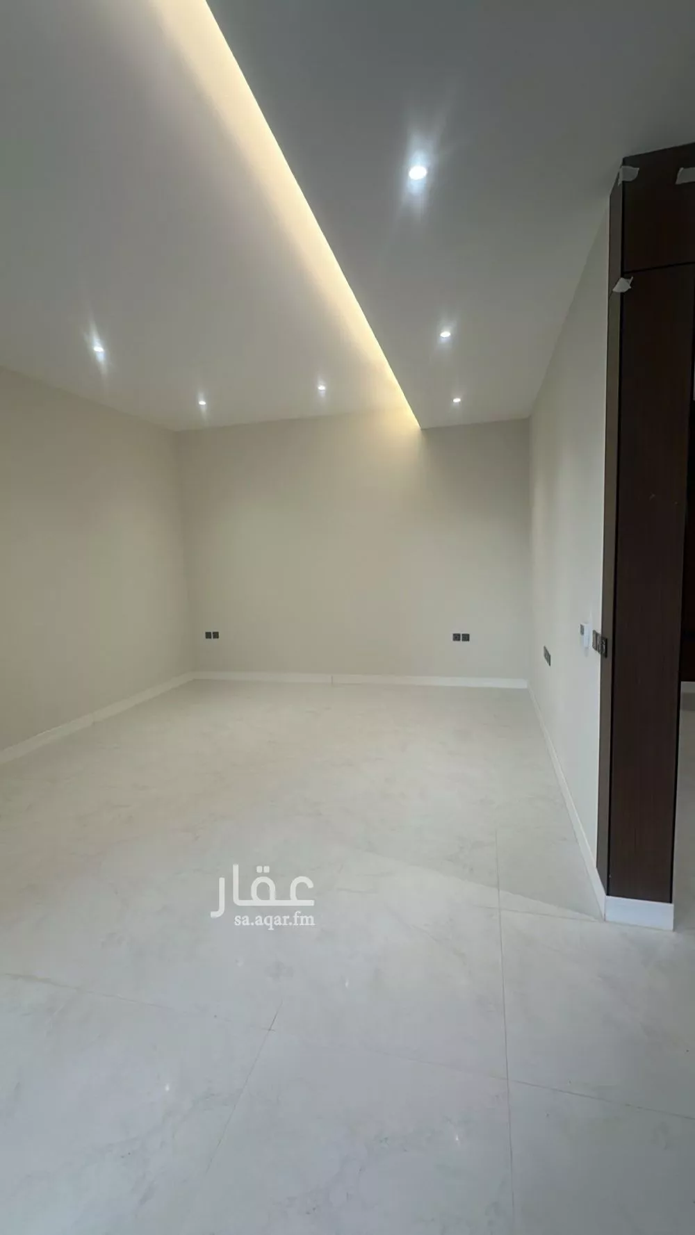 6 bedroom villa in Al Mahdiyyah 2