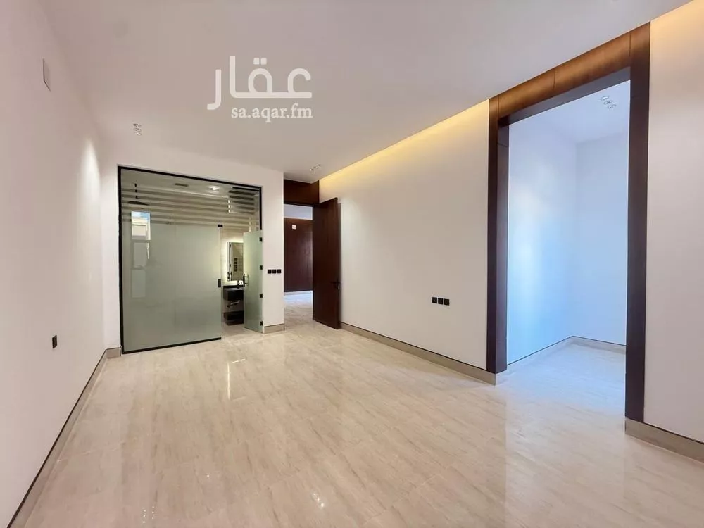 4 bedroom villa in Al Mahdiyyah 12