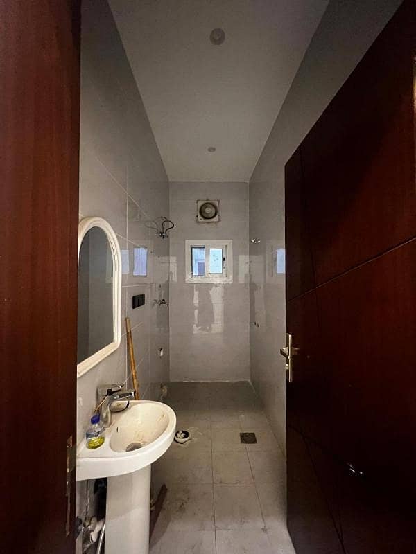 4 bedroom apartment in Muraykh, Jeddah 6