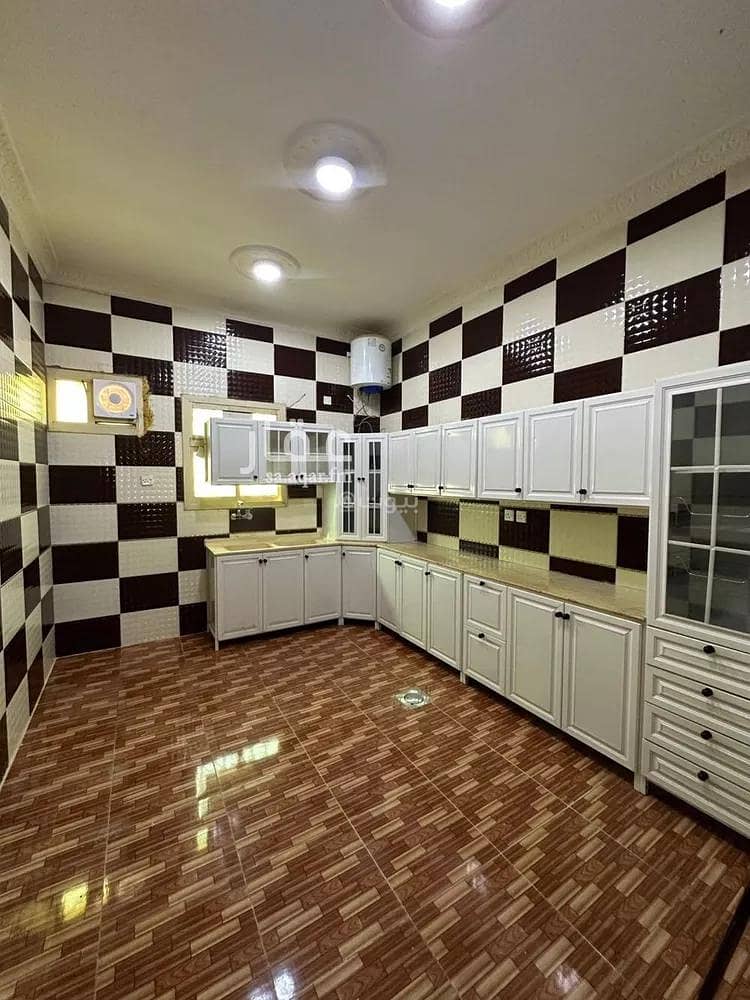 3 bedroom apartment in Al Bayan, Riyadh 6