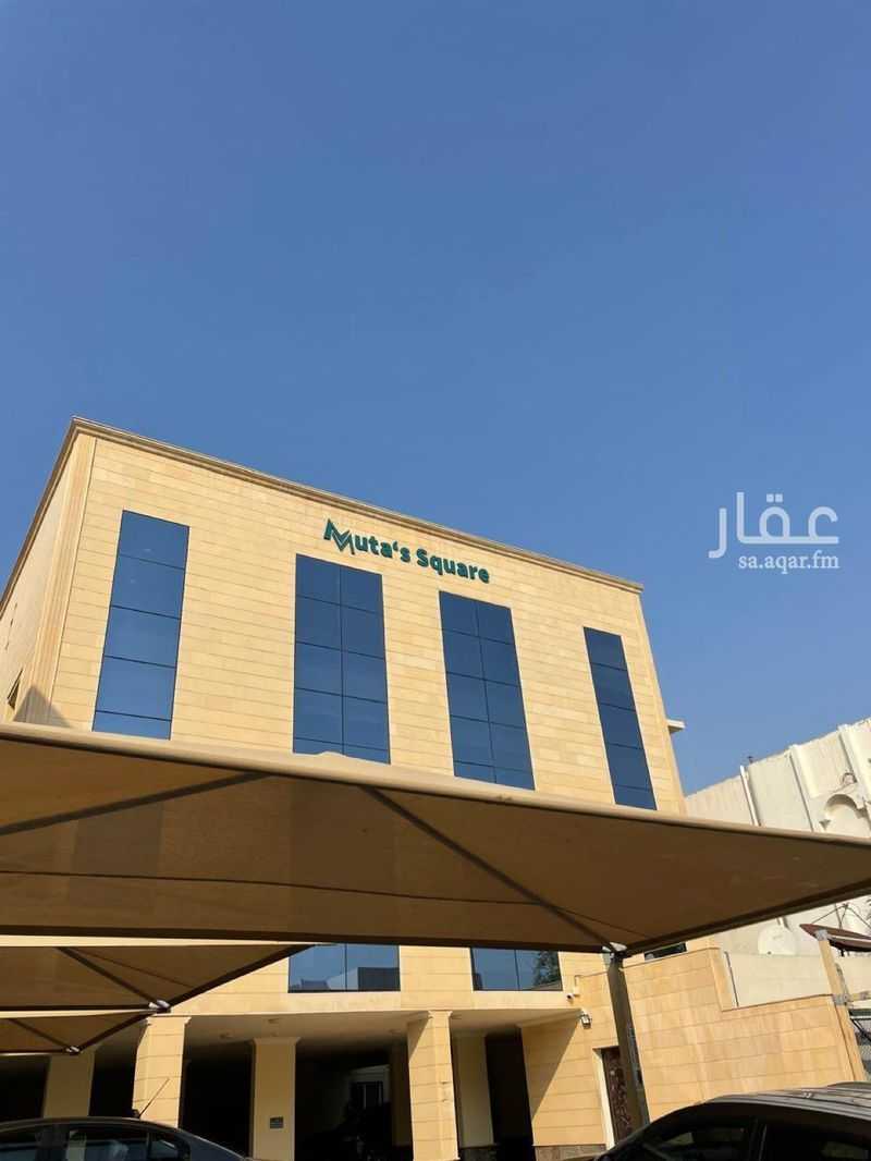 3 bedroom office in Al Zahra, Jeddah 2