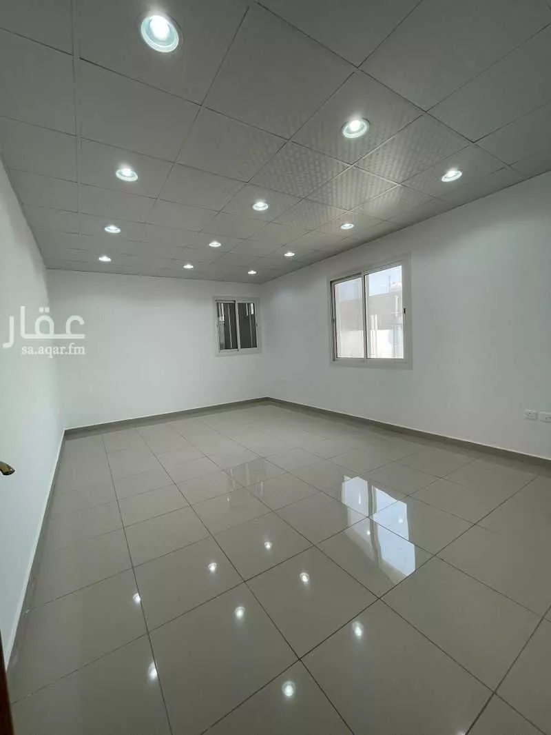 3 bedroom office in Al Zahra, Jeddah 7