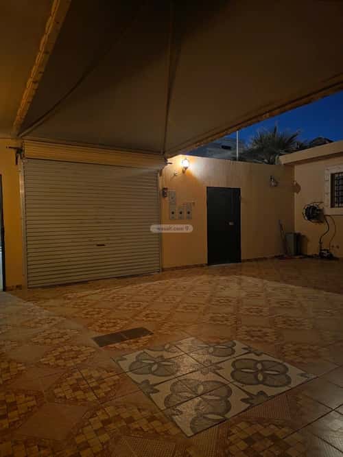 دور 4 غرف في الملقا 2