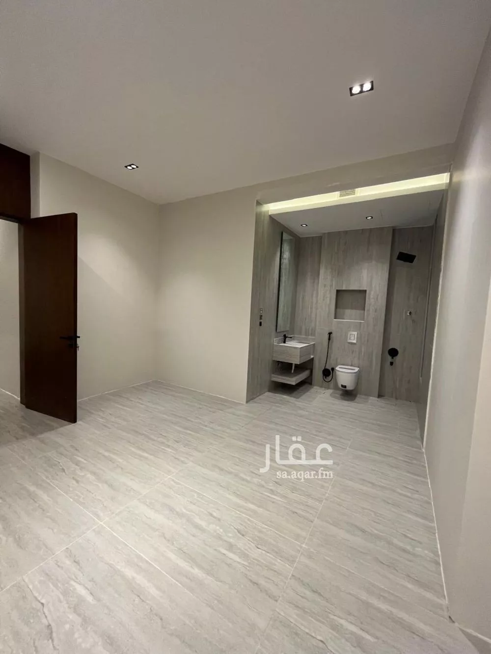 4 bedroom villa in Al Mahdiyyah, Riyadh 22