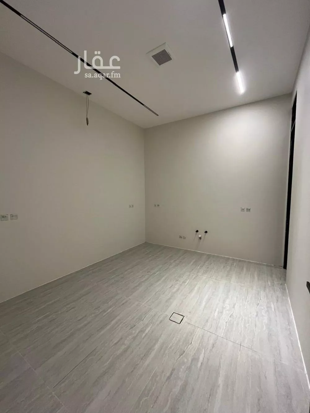 4 bedroom villa in Al Mahdiyyah, Riyadh 15