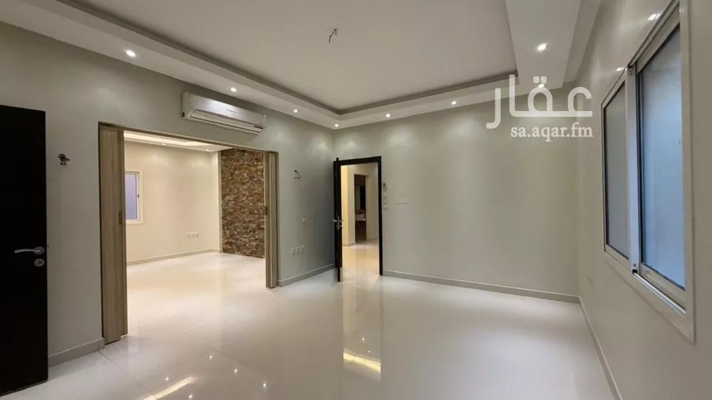 4 bedroom villa in Al Yasmin, Riyadh 18