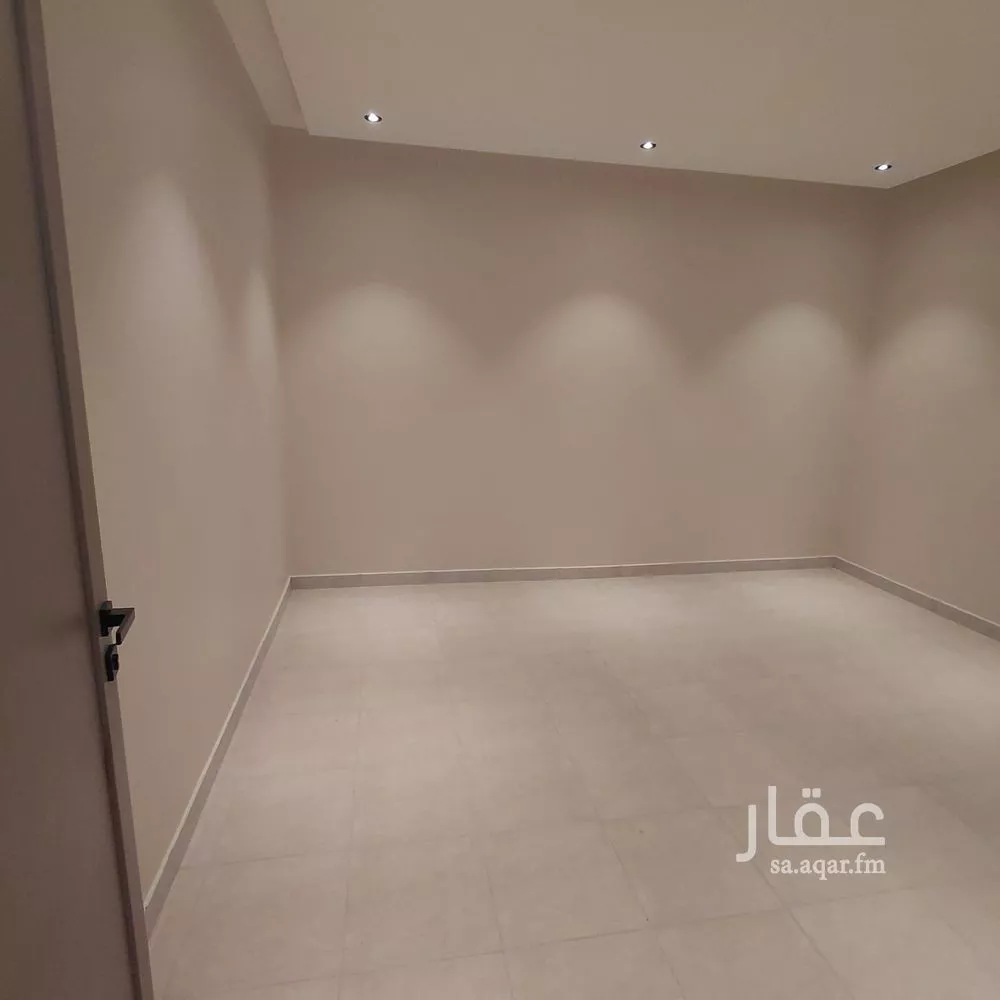 3 bedroom villa in Al Yarmouk, Riyadh 3