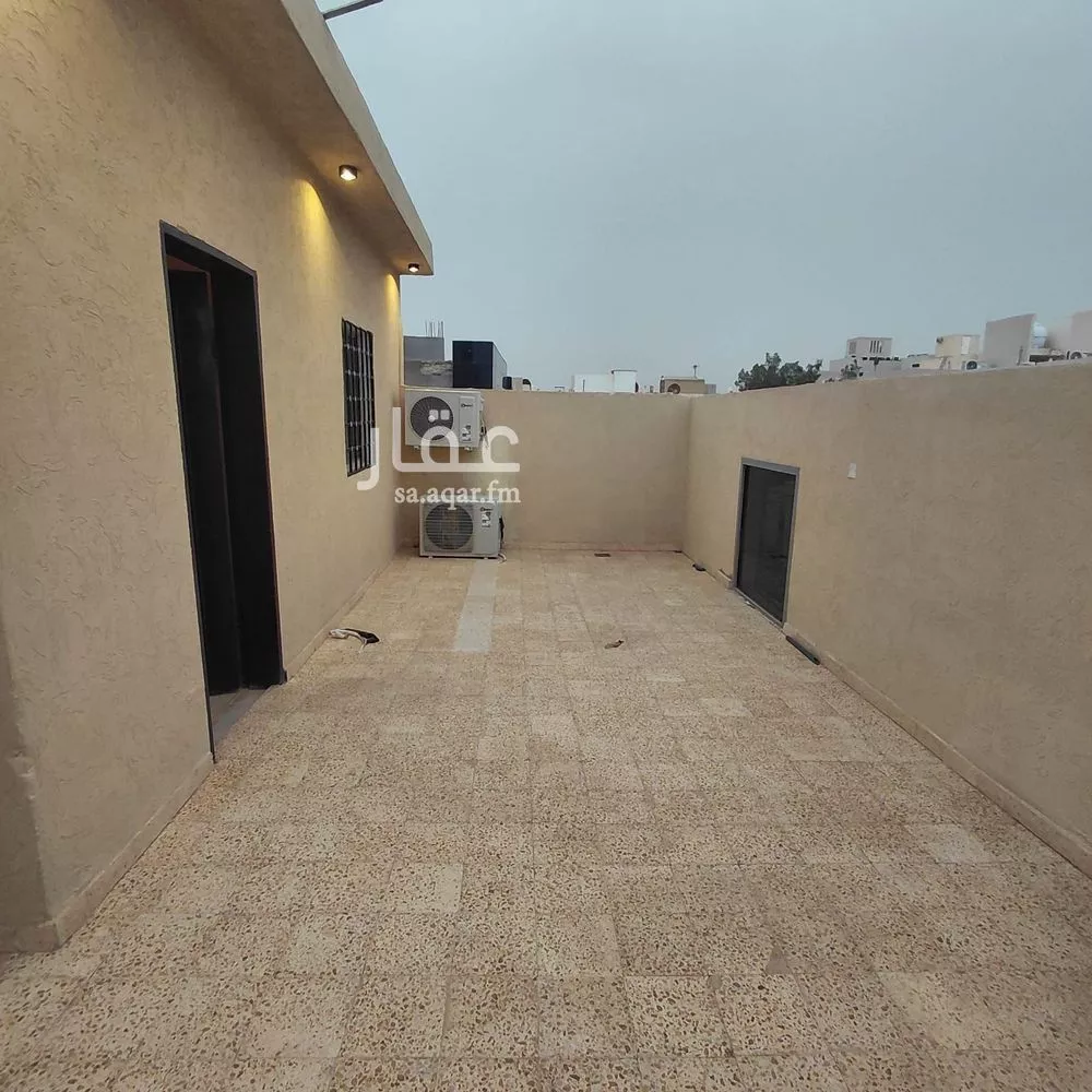 3 bedroom villa in Al Yarmouk, Riyadh 7