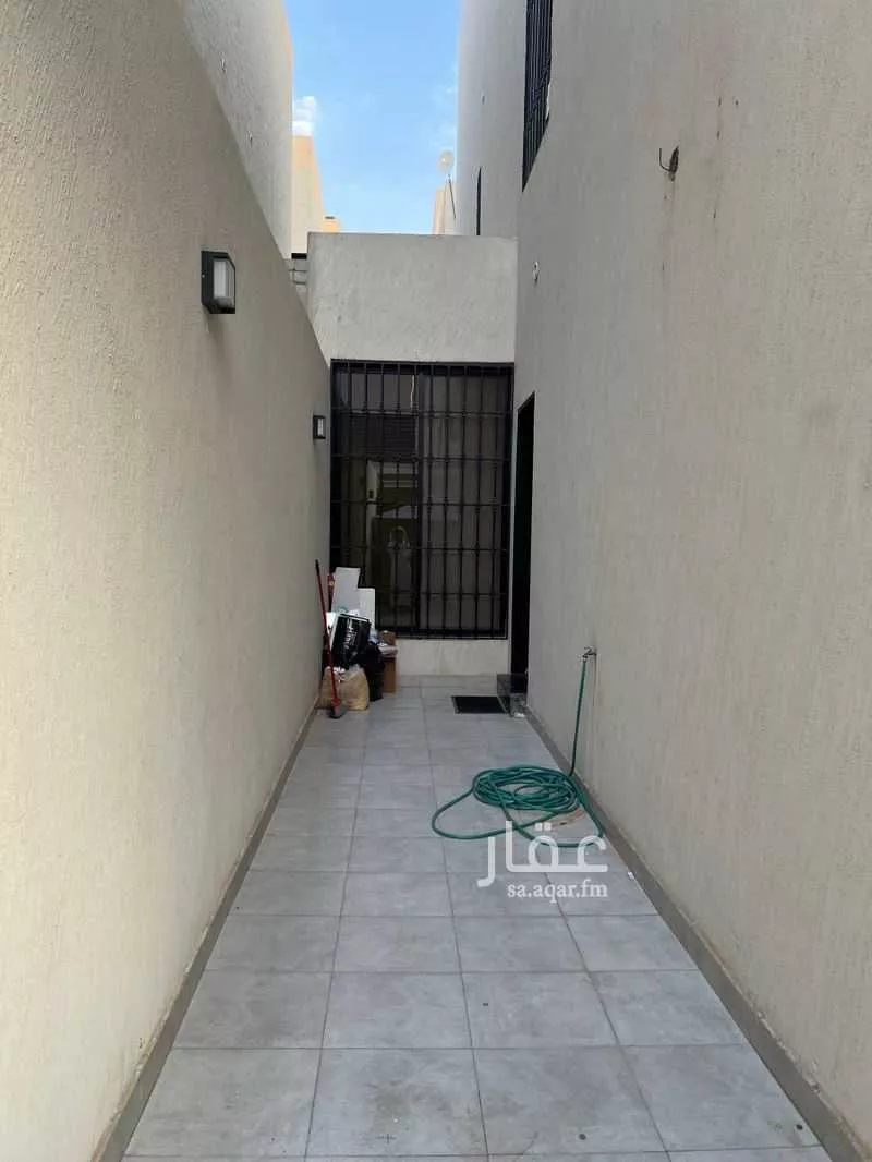 5 bedroom villa in As Saadah, Riyadh 10