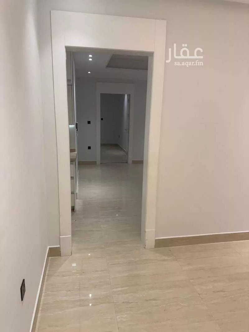 4 bedroom building in Al Qairawan, Riyadh 7