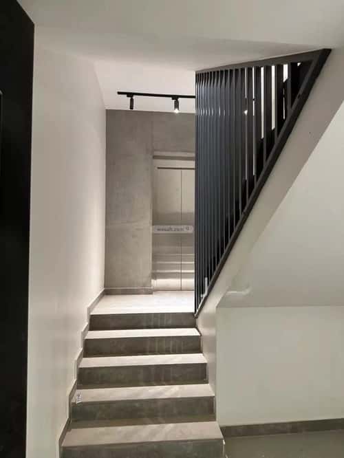 3 bedroom floor in Al Aridh 4