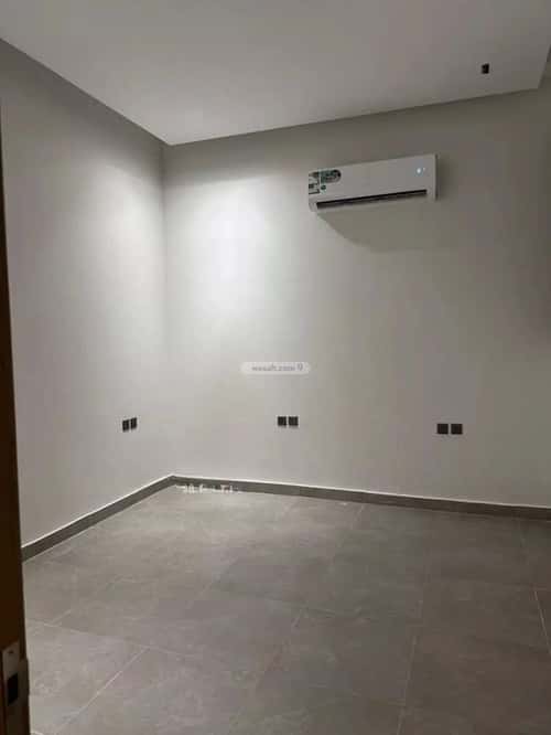 3 bedroom floor in Al Aridh 2