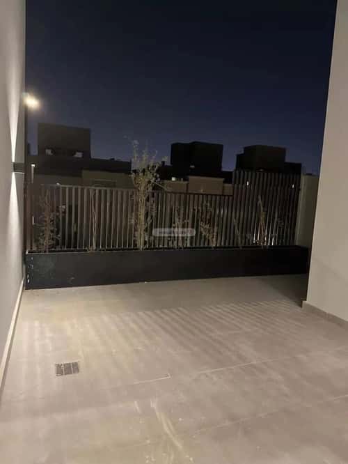 3 bedroom floor in Al Aridh 3