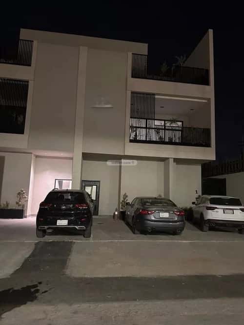 3 bedroom floor in Al Aridh 7