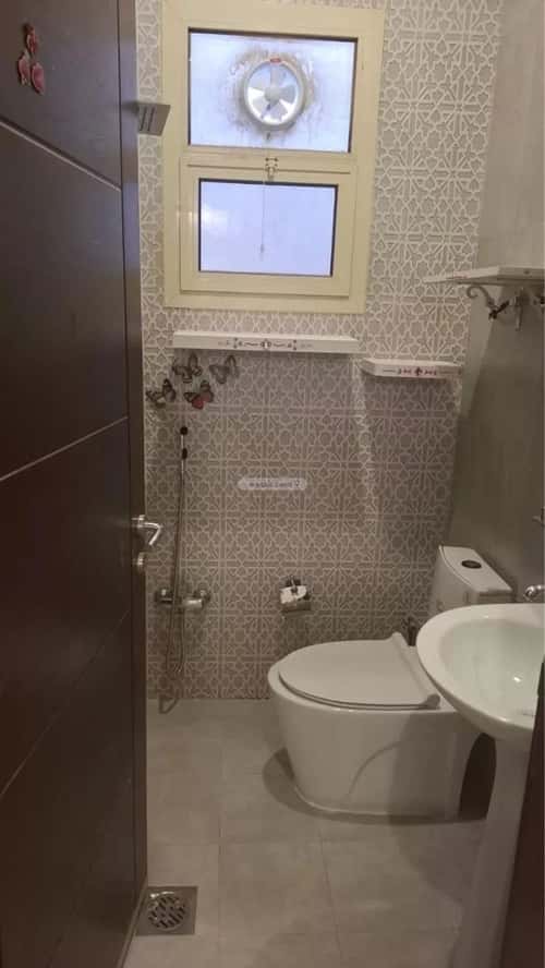 3 bedroom apartment in Al Malqa 2