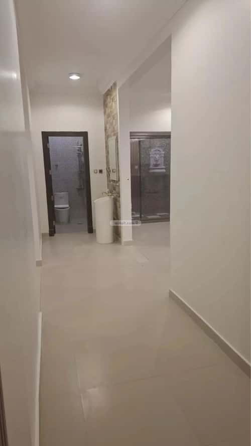 3 bedroom apartment in Al Malqa 8