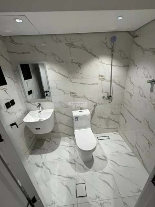 5 bedroom villa in Al Aridh 2