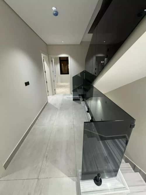 5 bedroom villa in Al Aridh 13