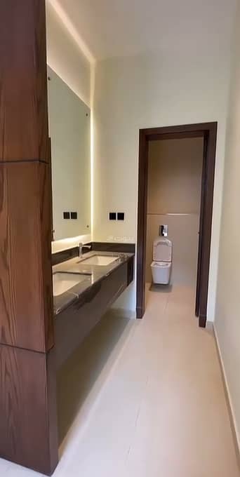 5 bedroom villa in Al Aqiq, Eastern Province 25