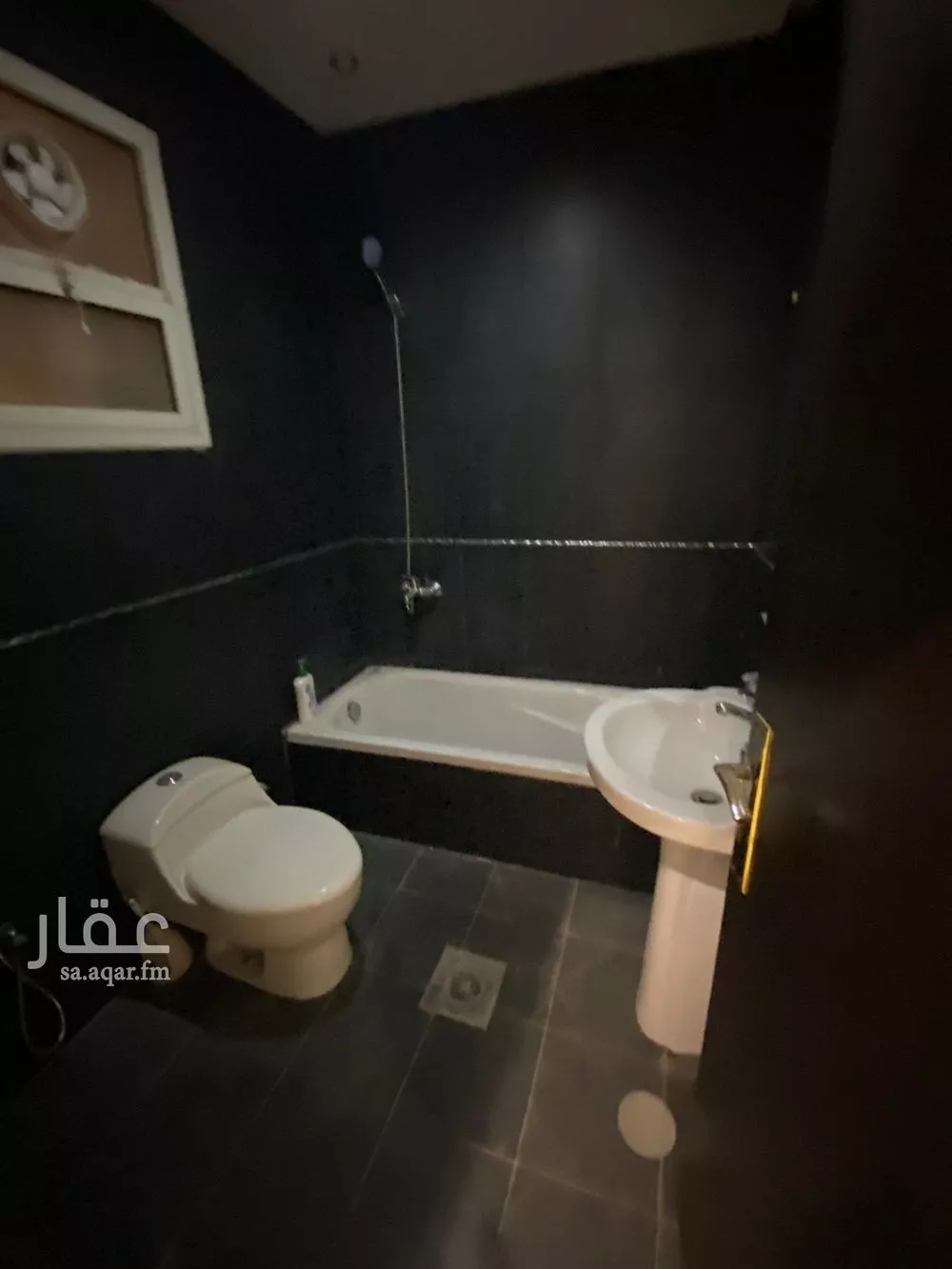 فيلا 5 غرف في المونسية 16