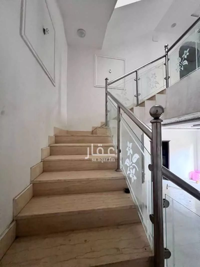 5 bedroom villa in Taibah, Riyadh 25