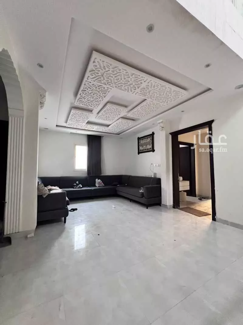 5 bedroom villa in Taibah, Riyadh 24