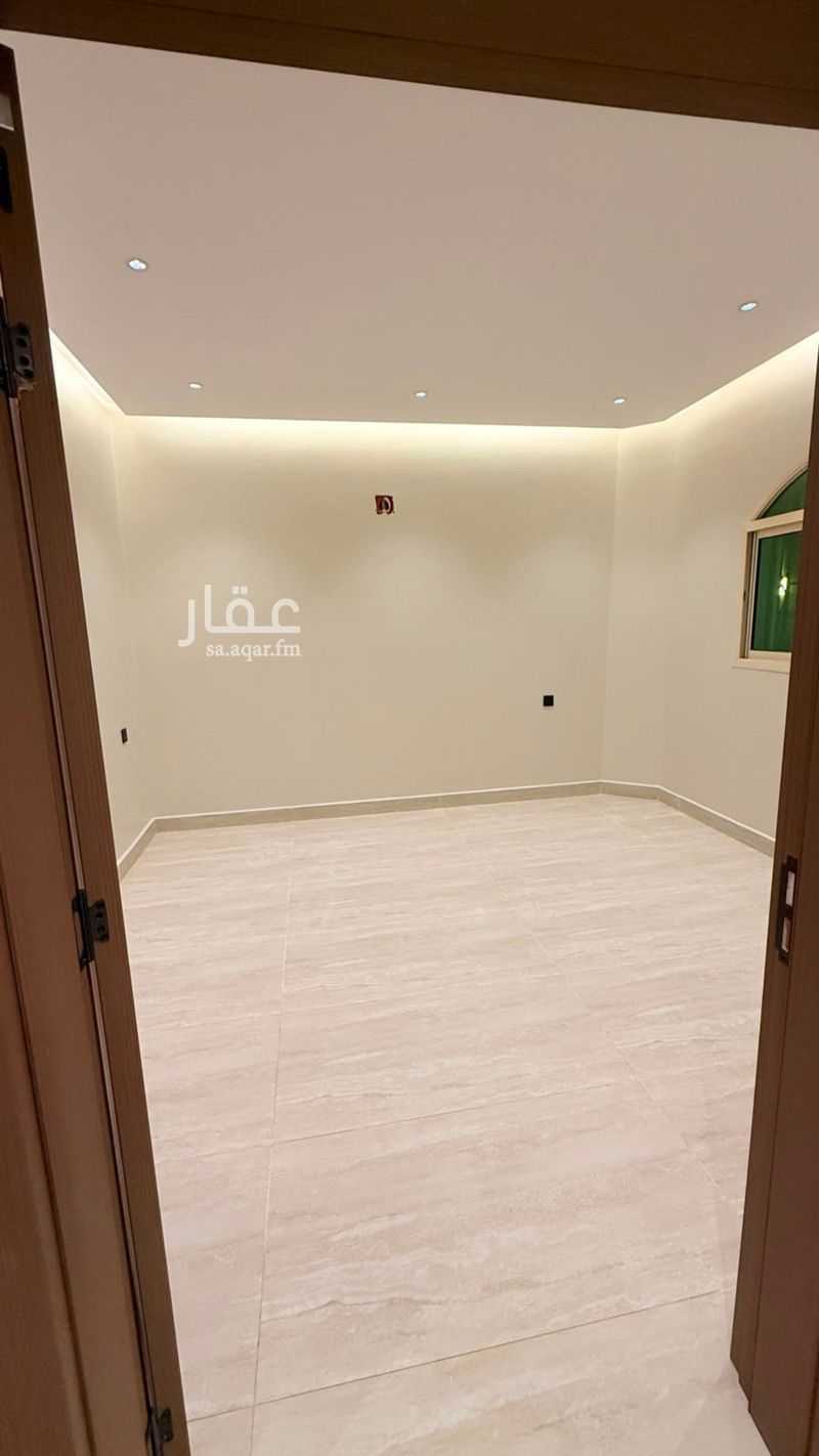 4 bedroom apartment in Al Yarmouk, Riyadh 21