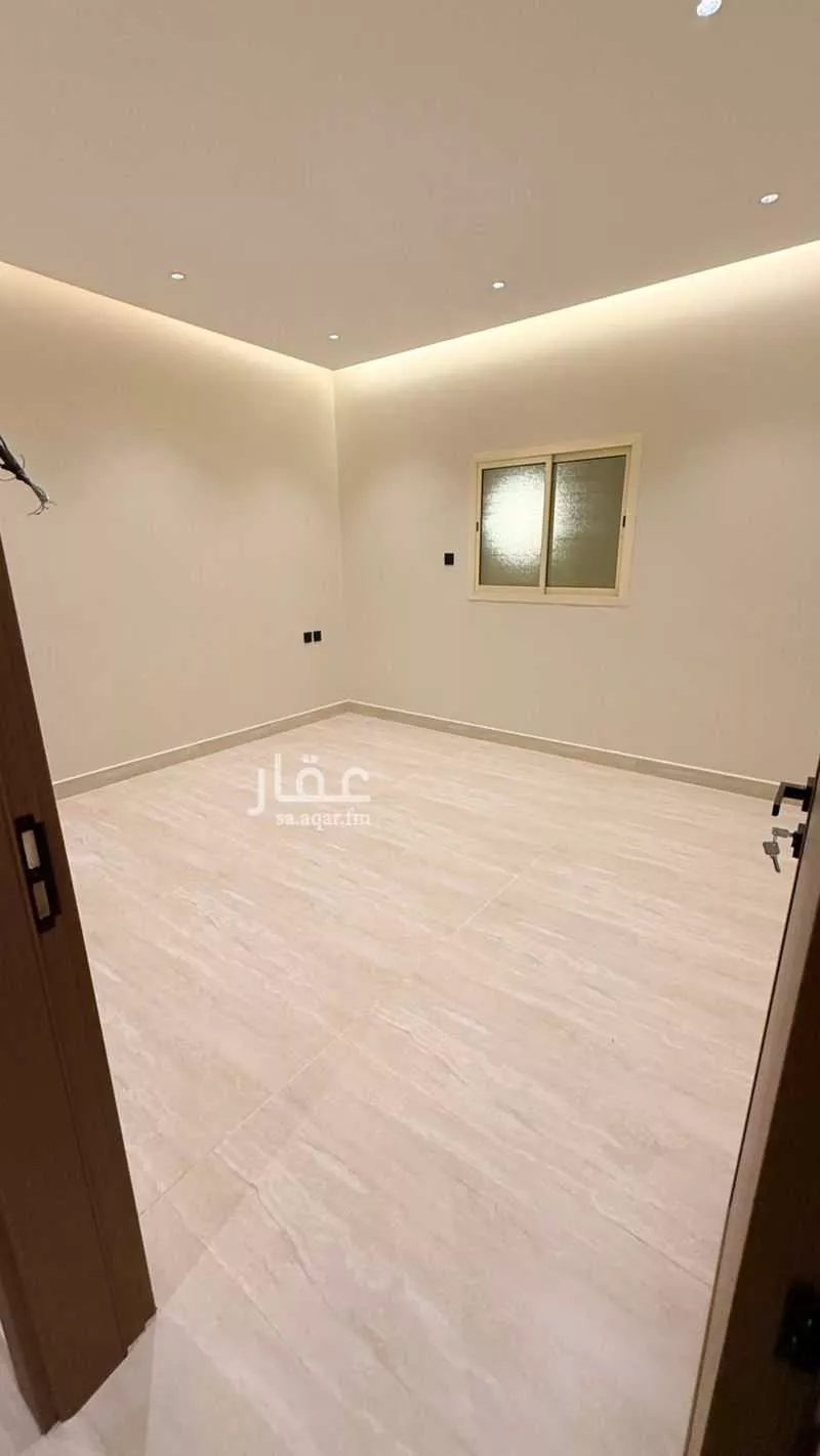 4 bedroom apartment in Al Yarmouk, Riyadh 18