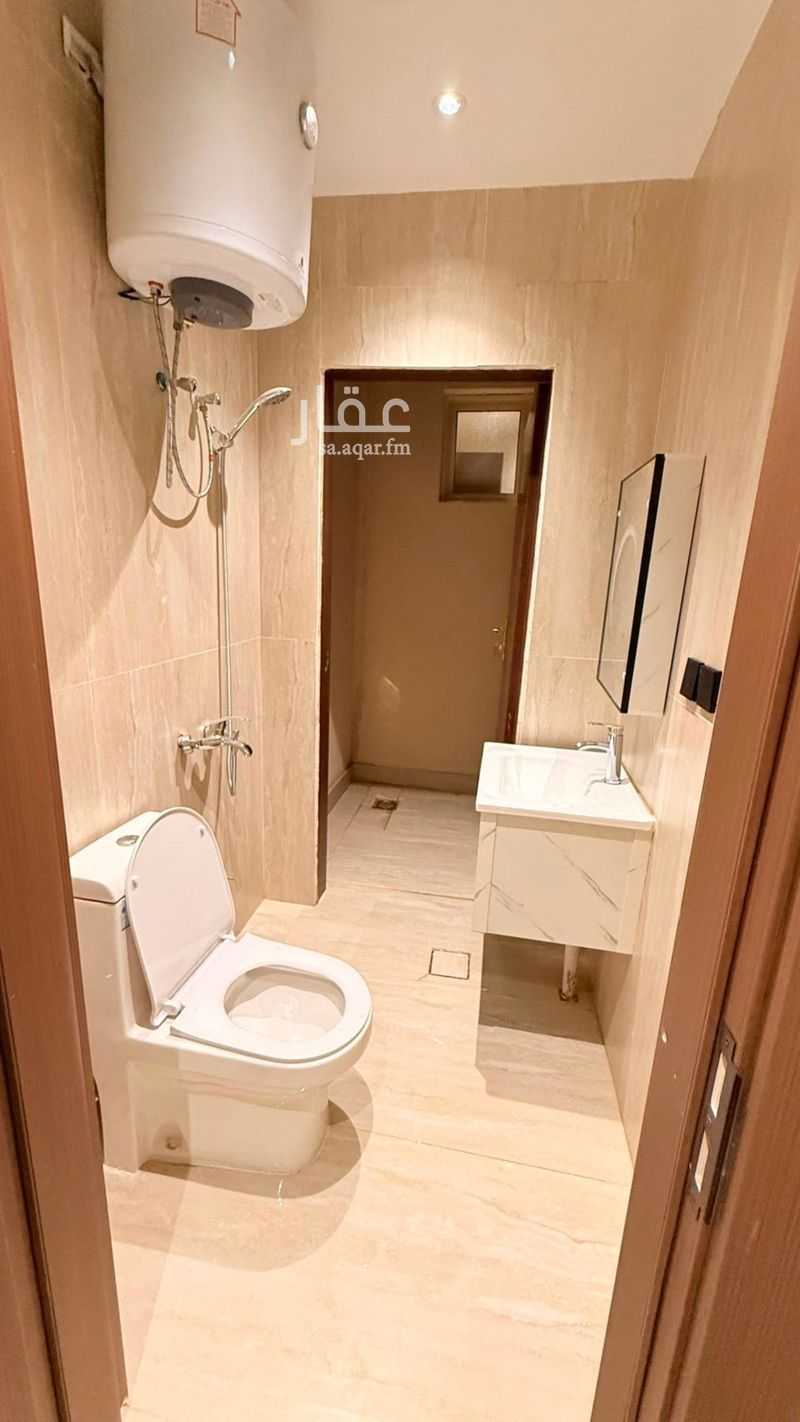 4 bedroom apartment in Al Yarmouk, Riyadh 7