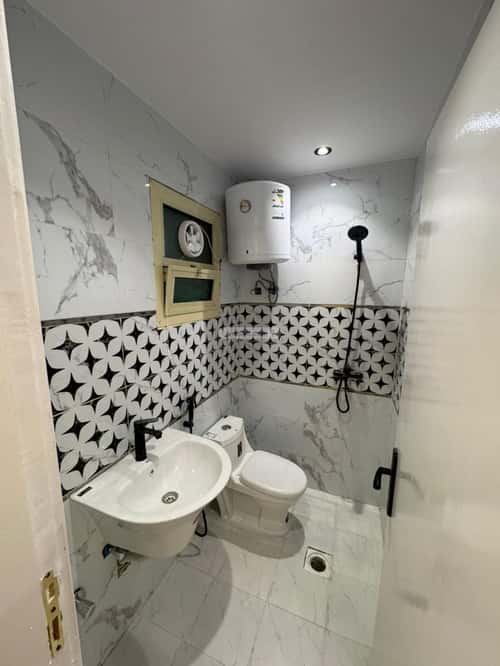 1 bedroom apartment in Qurtubah 2