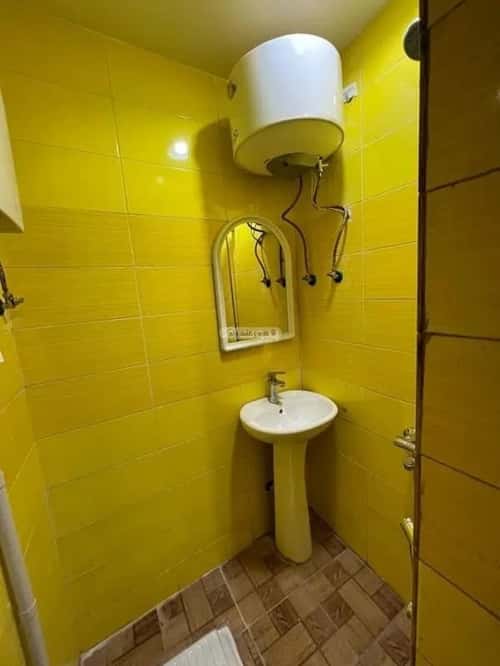 دور 6 غرف في العريجاء الغربي 1